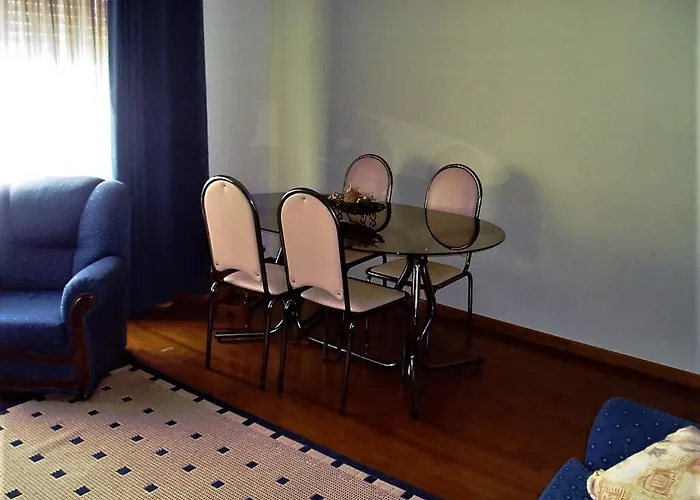 Edificio Saul Fanha Guest house *